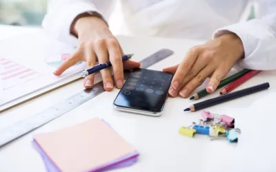 Roth vs. Traditional 401(k) Plans: A Comprehensive Comparison